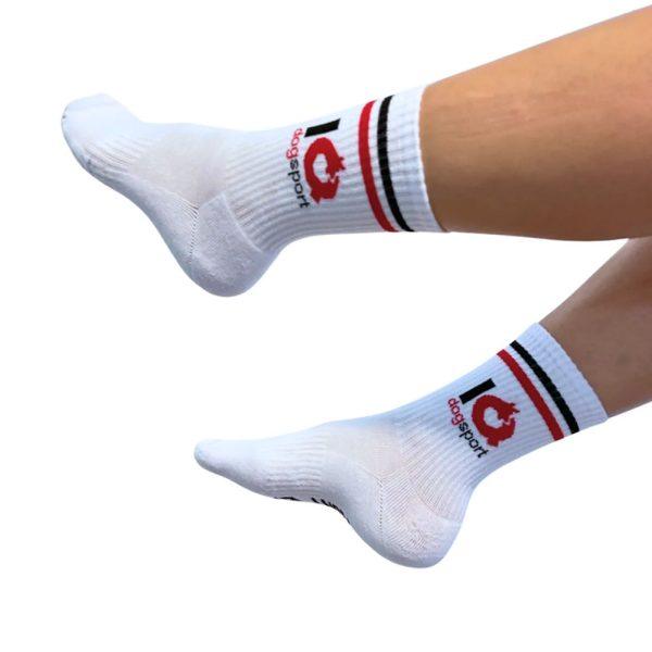 IQ Dogsport nogavice Logo v beli barvi z vpletenim črnim logotipom.